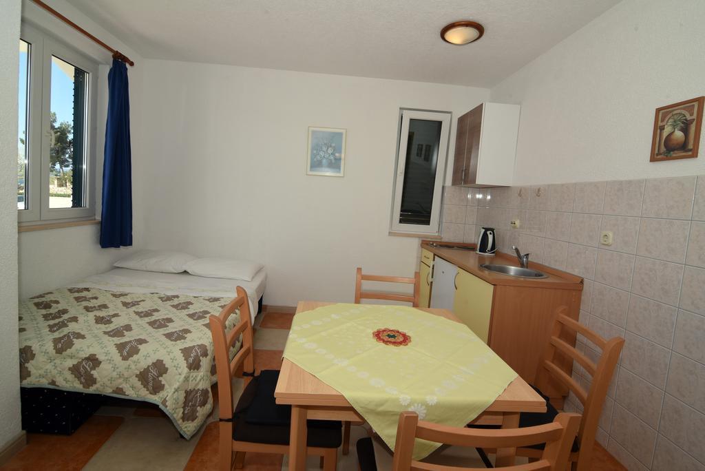 Apartments Coric Baška Voda Dış mekan fotoğraf
