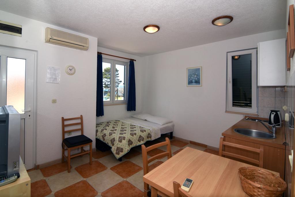 Apartments Coric Baška Voda Dış mekan fotoğraf